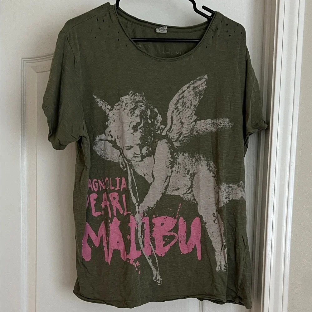 Magnolia Pearl Cupid tee - Picture 1 of 3